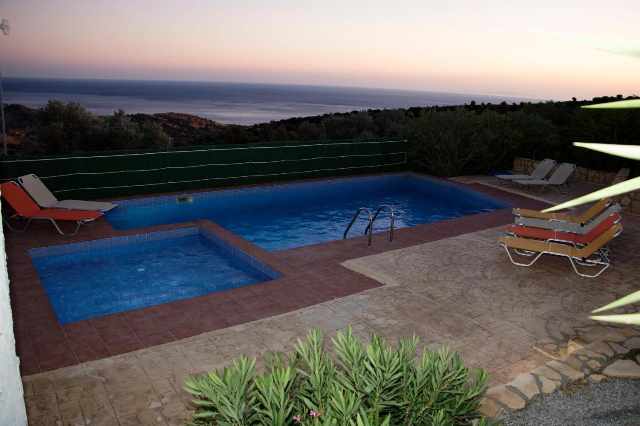 Paterakis Studios Τριόπετρα Εξωτερικό φωτογραφία